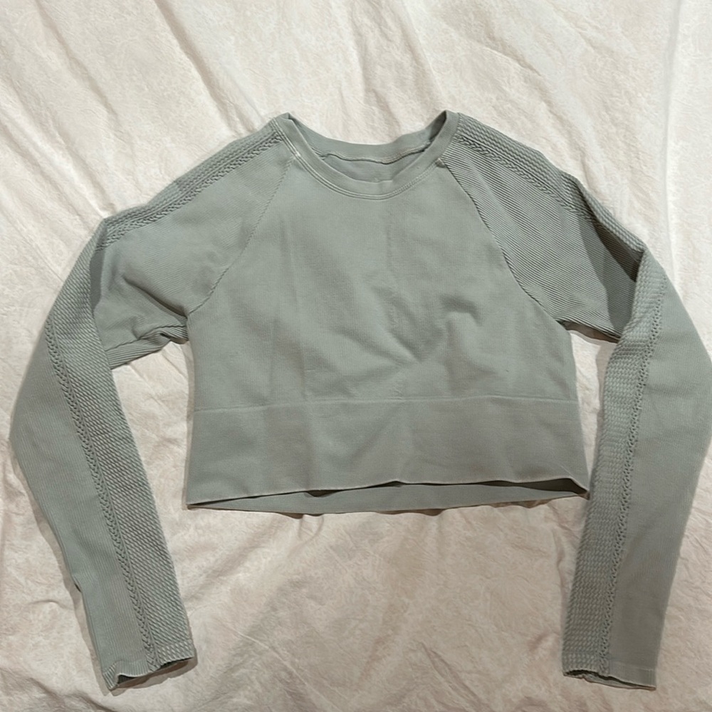 Aerie Offline Cropped shirt